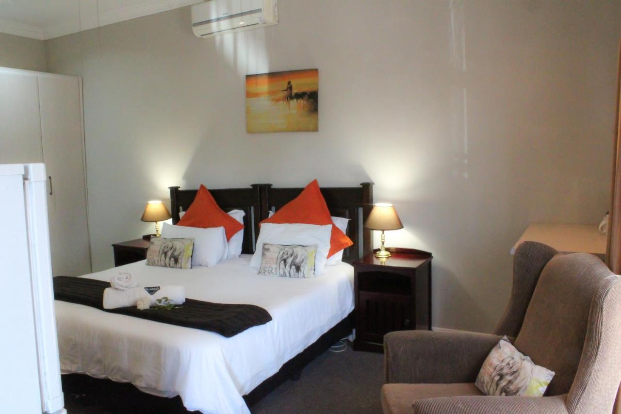 The Lakehouse Guest House Brakpan Vliegveld Εξωτερικό φωτογραφία
