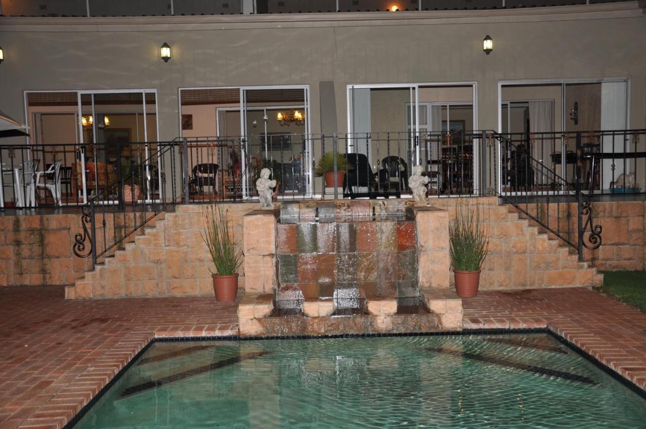 The Lakehouse Guest House Brakpan Vliegveld Εξωτερικό φωτογραφία