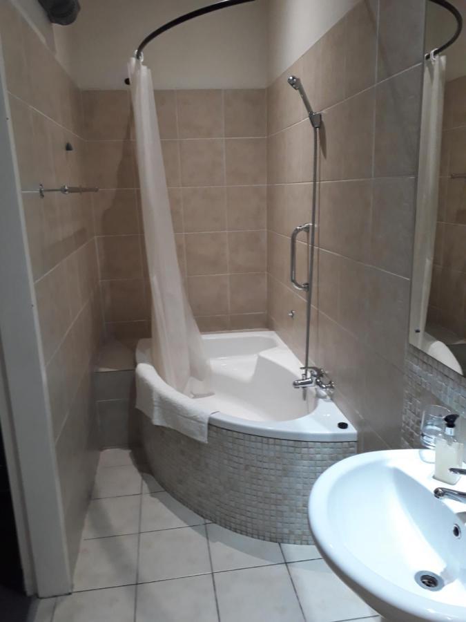 The Lakehouse Guest House Brakpan Vliegveld Εξωτερικό φωτογραφία